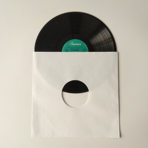 Ръкави на албум с 12 LP бяла крафт хартия с централна дупка